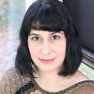 Meet your Posher, Alisa